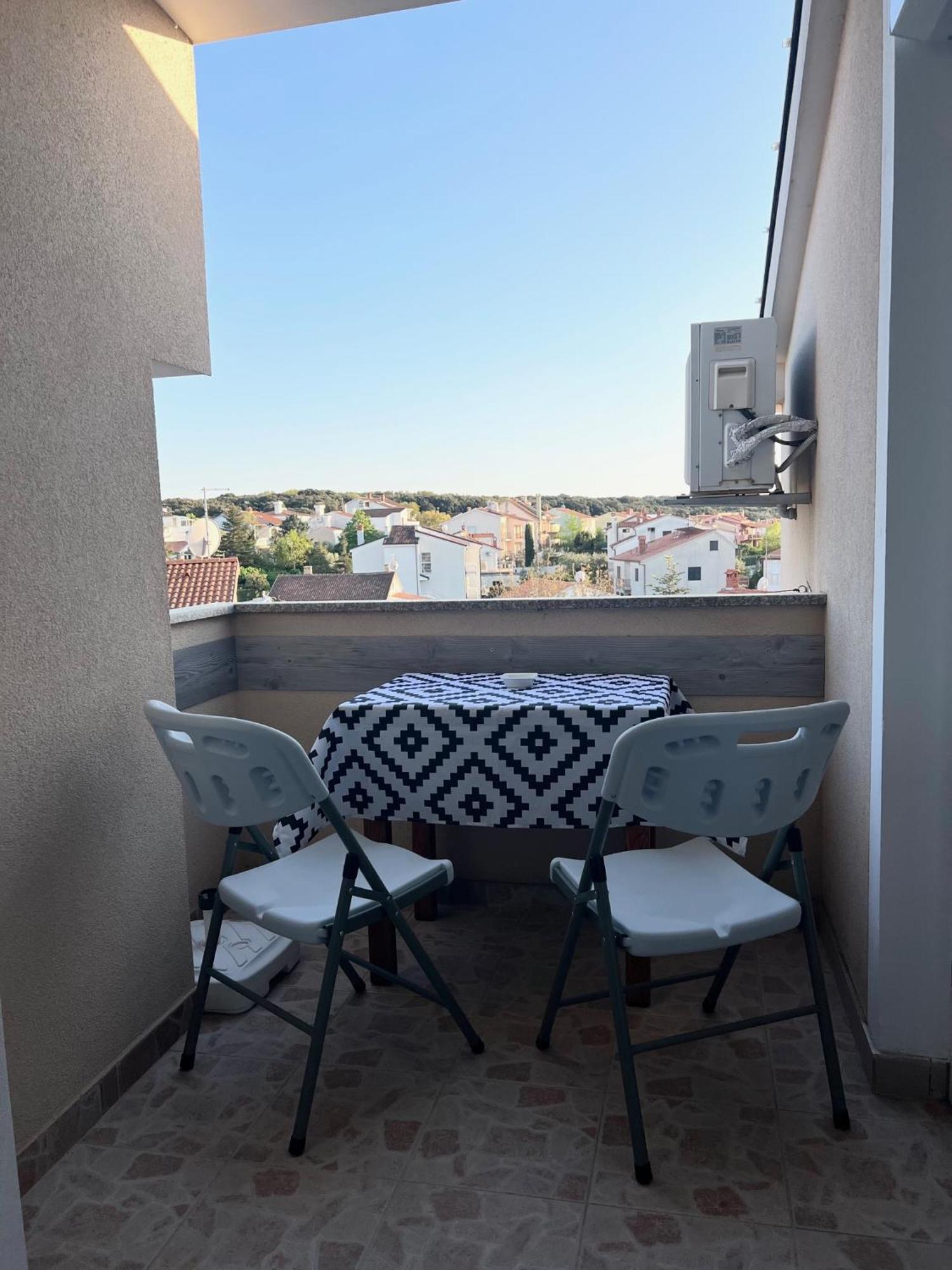 Apartments Antic 1 Пиешчана Увала Екстериор снимка