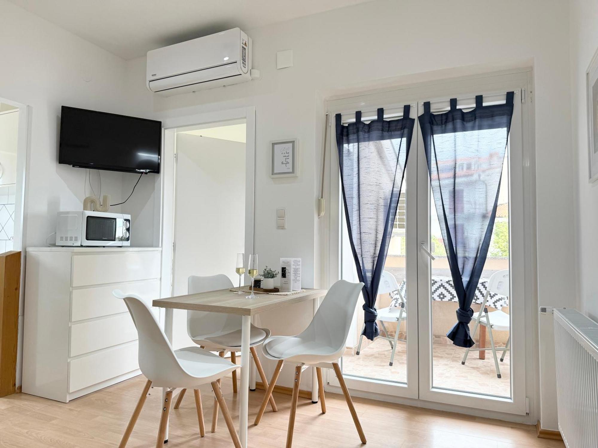 Apartments Antic 1 Пиешчана Увала Екстериор снимка