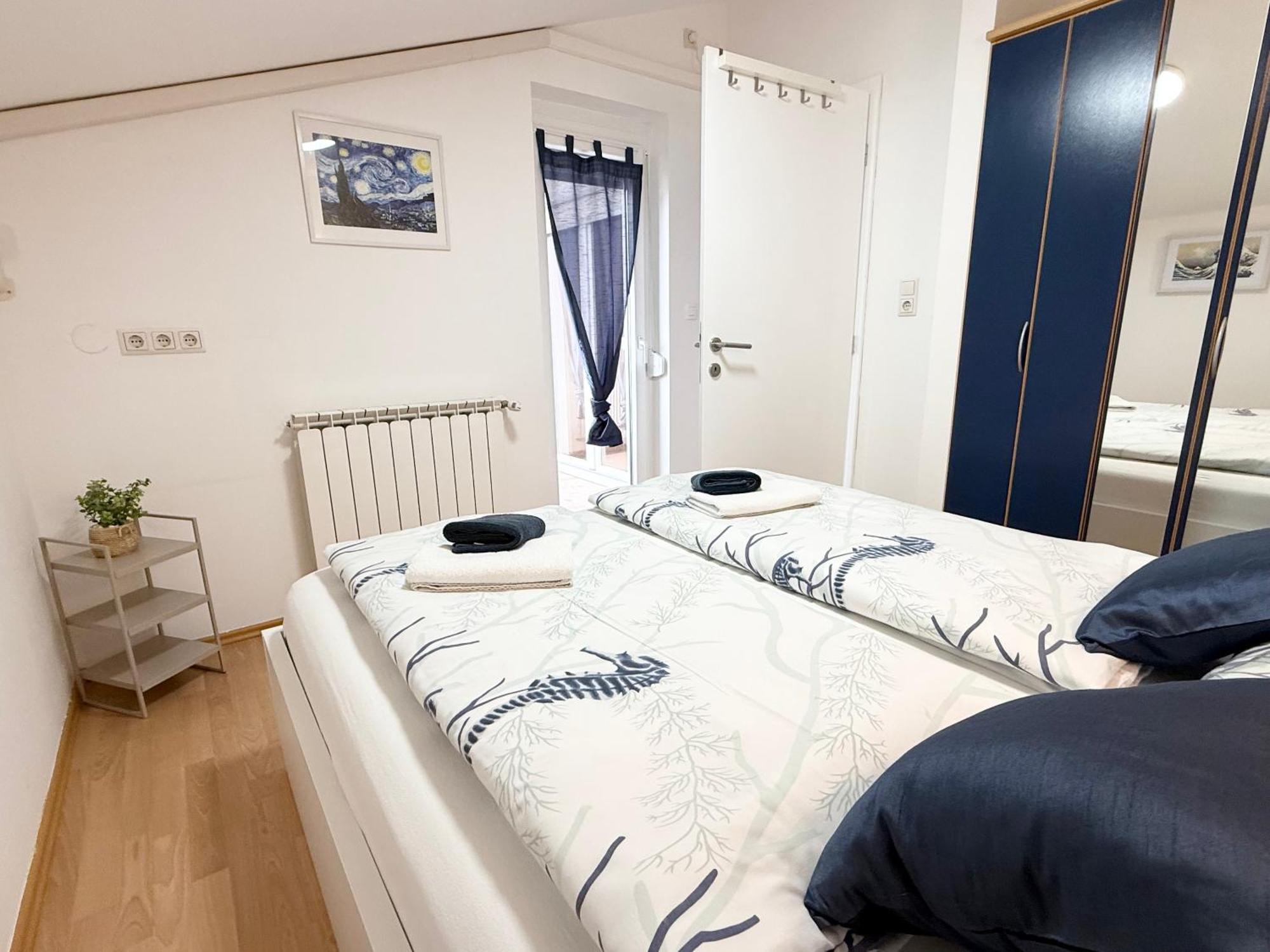 Apartments Antic 1 Пиешчана Увала Екстериор снимка
